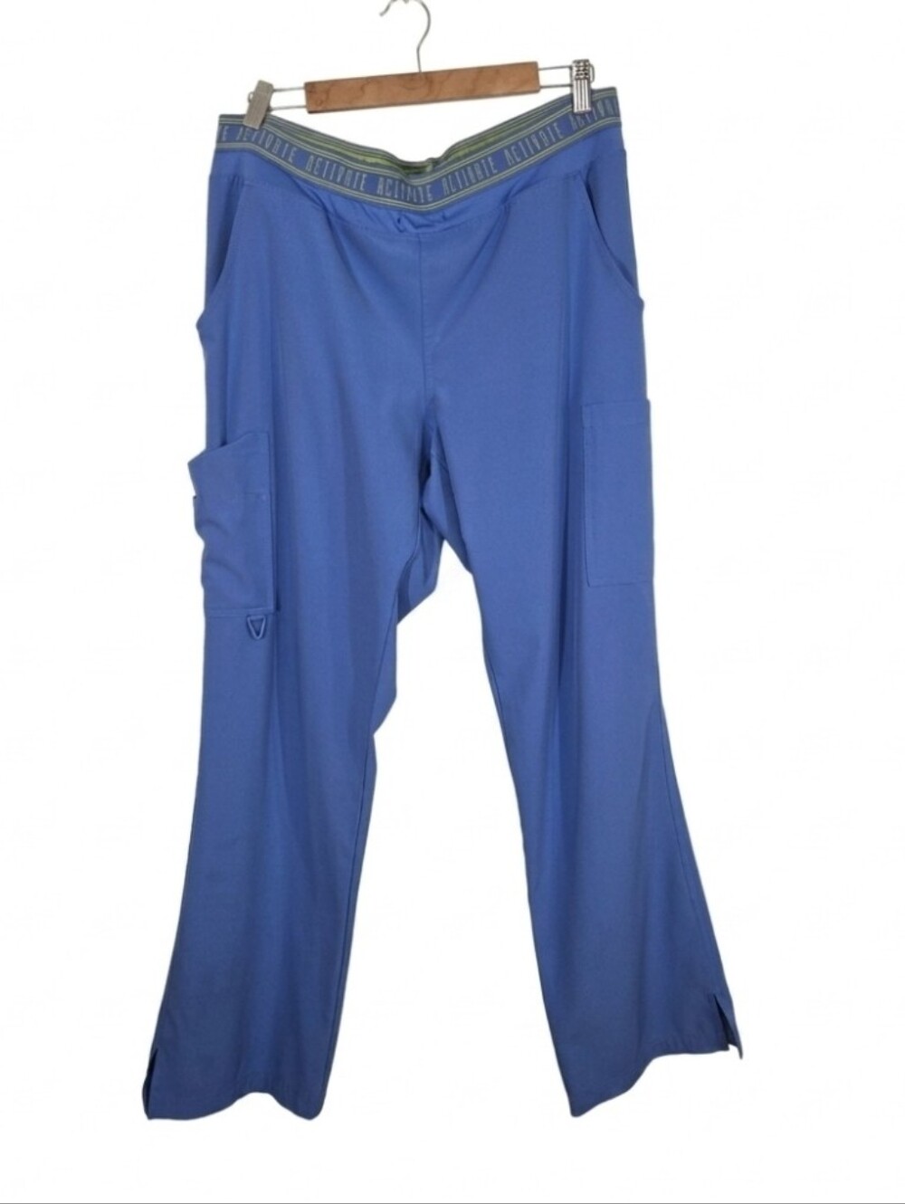 Med Couture ceil blue scrub pants